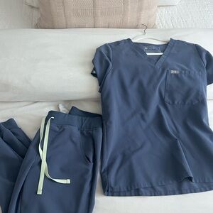 FIGS Space Navy Scrub set